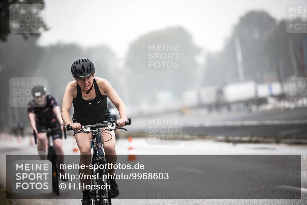 16.08.2026 - KN Förde Triathlon 2026 H.Heesch http://msf.ph/oto/9968603 16.08.2026 09:44:34 Radfahren 107, 205, 213, 254 meine-sportfotos.de