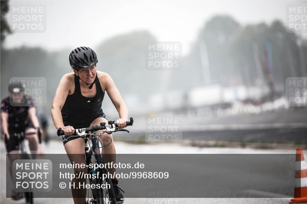 16.08.2026 - KN Förde Triathlon 2026 H.Heesch http://msf.ph/oto/9968609 16.08.2026 09:44:35 Radfahren 107, 205, 213, 254 meine-sportfotos.de