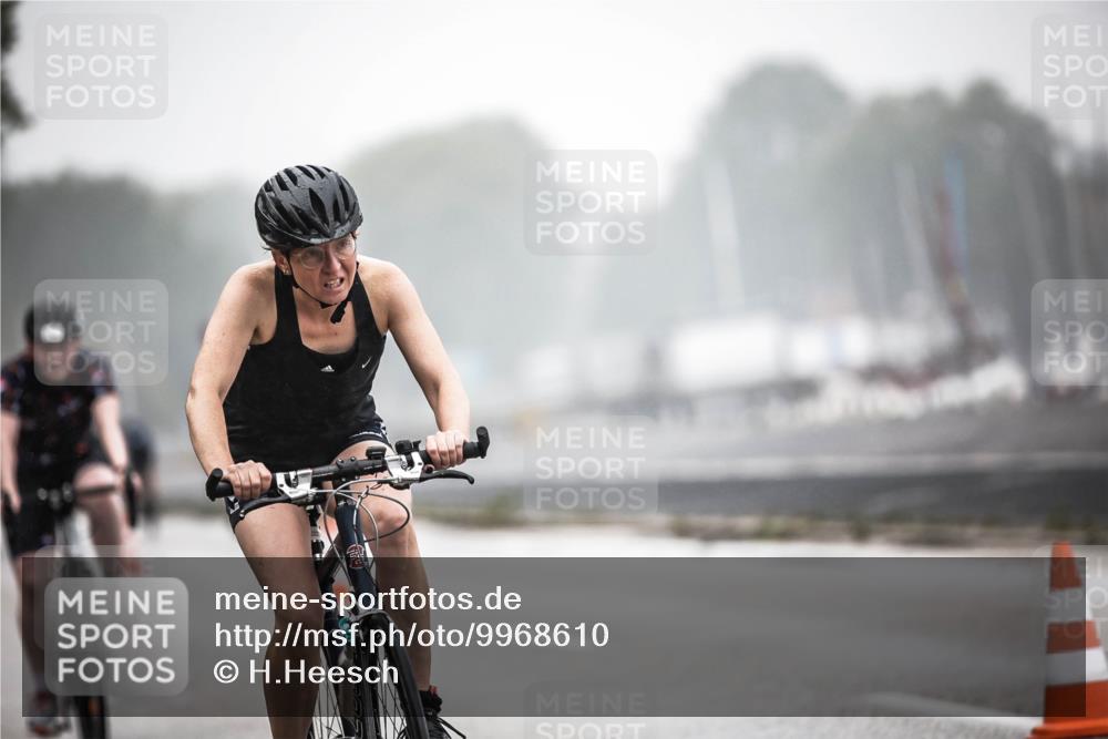 16.08.2026 - KN Förde Triathlon 2026 H.Heesch http://msf.ph/oto/9968610 16.08.2026 09:44:35 Radfahren 107, 205, 213, 254 meine-sportfotos.de
