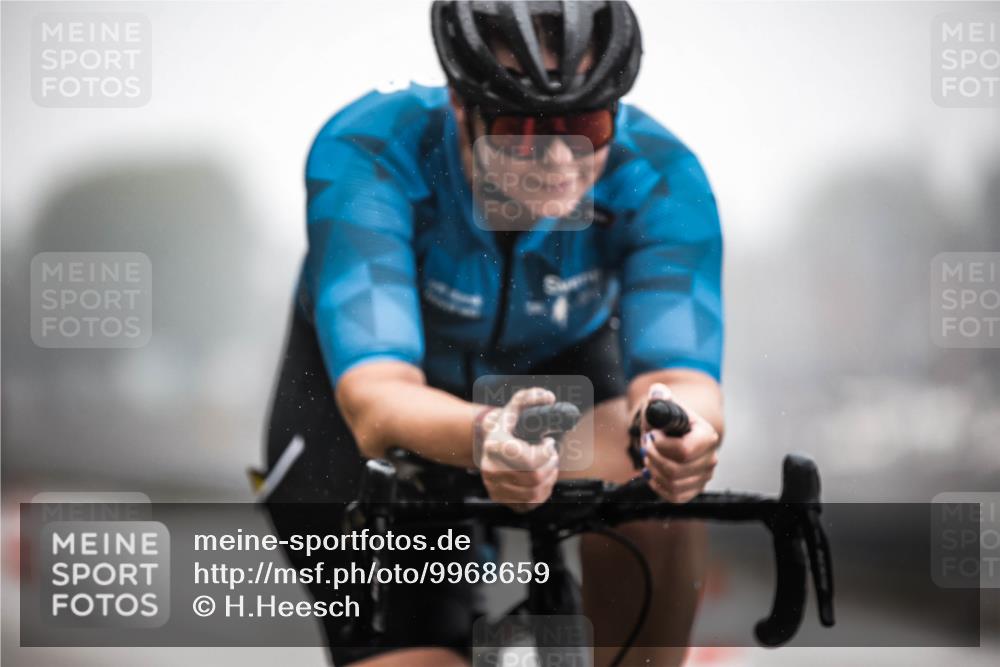 16.08.2026 - KN Förde Triathlon 2026 H.Heesch http://msf.ph/oto/9968659 16.08.2026 09:44:58 Radfahren 165, 226 meine-sportfotos.de