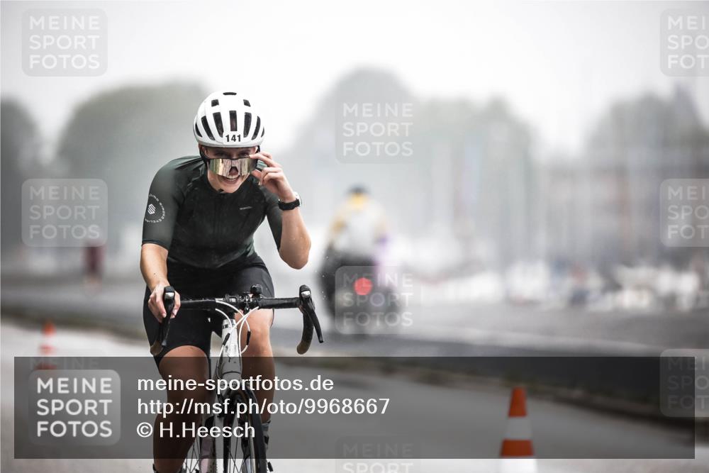 16.08.2026 - KN Förde Triathlon 2026 H.Heesch http://msf.ph/oto/9968667 16.08.2026 09:45:06 Radfahren 141, 246 meine-sportfotos.de