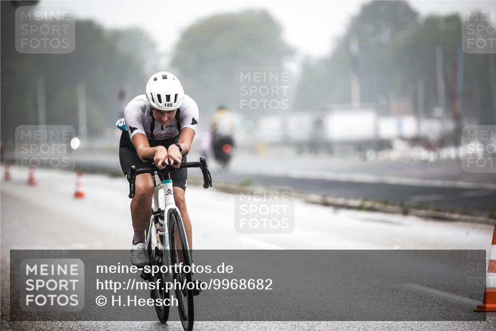 16.08.2026 - KN Förde Triathlon 2026 H.Heesch http://msf.ph/oto/9968682 16.08.2026 09:45:15 Radfahren 185 meine-sportfotos.de