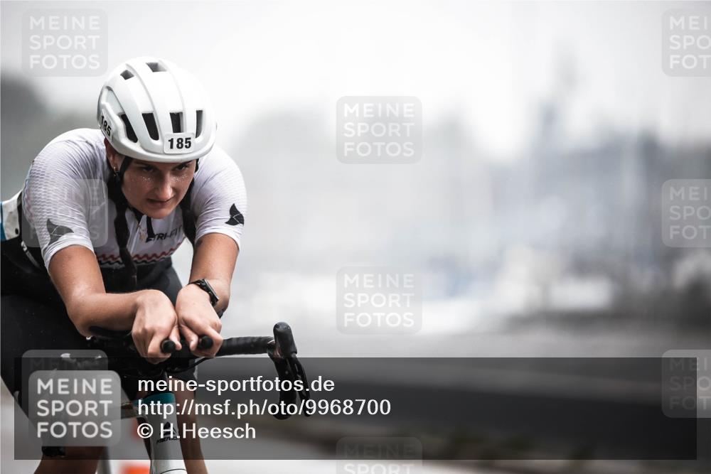 16.08.2026 - KN Förde Triathlon 2026 H.Heesch http://msf.ph/oto/9968700 16.08.2026 09:45:16 Radfahren 185, 188 meine-sportfotos.de