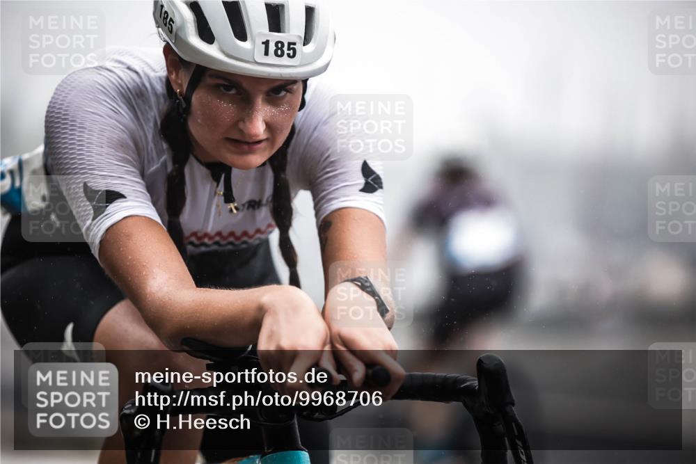16.08.2026 - KN Förde Triathlon 2026 H.Heesch http://msf.ph/oto/9968706 16.08.2026 09:45:16 Radfahren 185, 188 meine-sportfotos.de