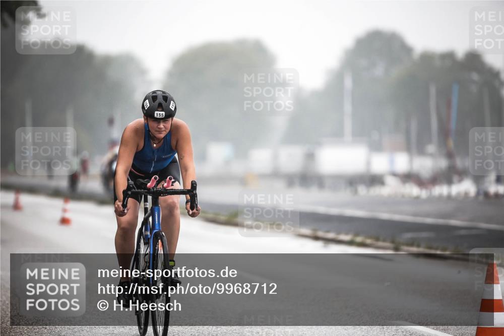 16.08.2026 - KN Förde Triathlon 2026 H.Heesch http://msf.ph/oto/9968712 16.08.2026 09:45:23 Radfahren 120, 155, 188, 238, 252 meine-sportfotos.de