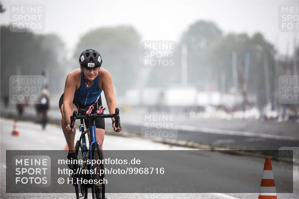 16.08.2026 - KN Förde Triathlon 2026 H.Heesch http://msf.ph/oto/9968716 16.08.2026 09:45:23 Radfahren 120, 155, 188, 238, 252 meine-sportfotos.de