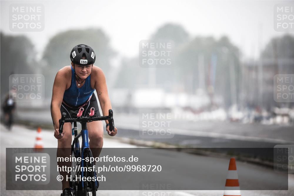 16.08.2026 - KN Förde Triathlon 2026 H.Heesch http://msf.ph/oto/9968720 16.08.2026 09:45:23 Radfahren 120, 155, 188, 238, 252 meine-sportfotos.de