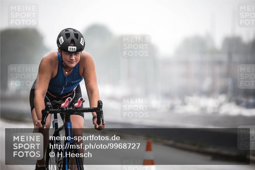 16.08.2026 - KN Förde Triathlon 2026 H.Heesch http://msf.ph/oto/9968727 16.08.2026 09:45:24 Radfahren 120, 155, 188, 238, 252 meine-sportfotos.de