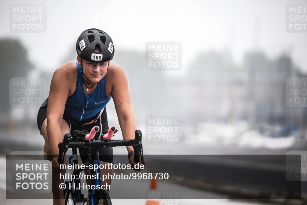 16.08.2026 - KN Förde Triathlon 2026 H.Heesch http://msf.ph/oto/9968730 16.08.2026 09:45:24 Radfahren 120, 155, 188, 238, 252 meine-sportfotos.de