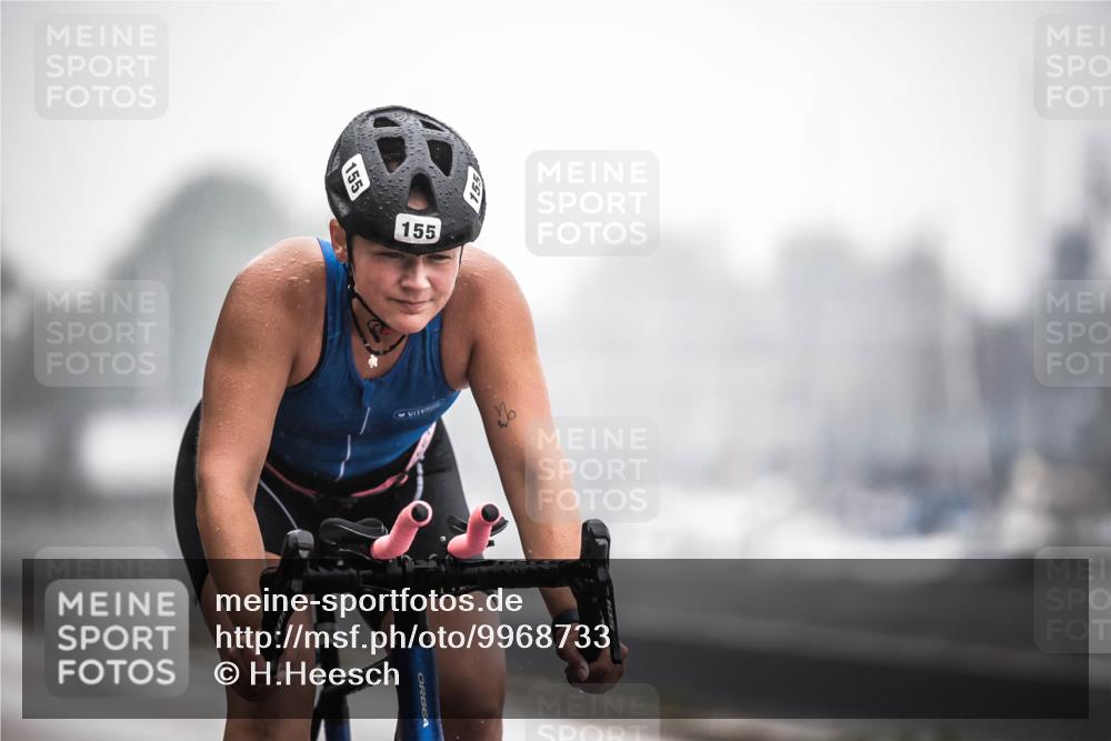16.08.2026 - KN Förde Triathlon 2026 H.Heesch http://msf.ph/oto/9968733 16.08.2026 09:45:24 Radfahren 120, 155, 188, 238, 252 meine-sportfotos.de