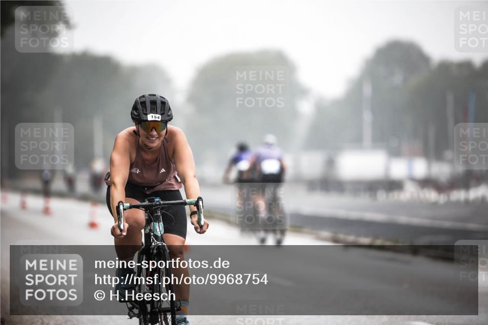 16.08.2026 - KN Förde Triathlon 2026 H.Heesch http://msf.ph/oto/9968754 16.08.2026 09:45:31 Radfahren 154, 197, 243, 268 meine-sportfotos.de
