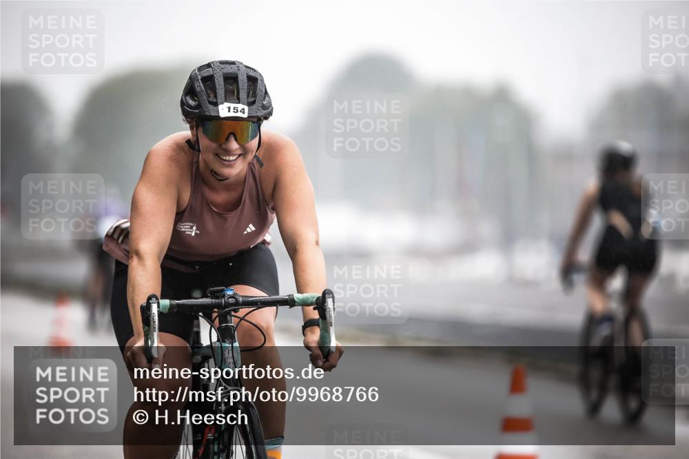 16.08.2026 - KN Förde Triathlon 2026 H.Heesch http://msf.ph/oto/9968766 16.08.2026 09:45:32 Radfahren 154, 197, 243, 268 meine-sportfotos.de