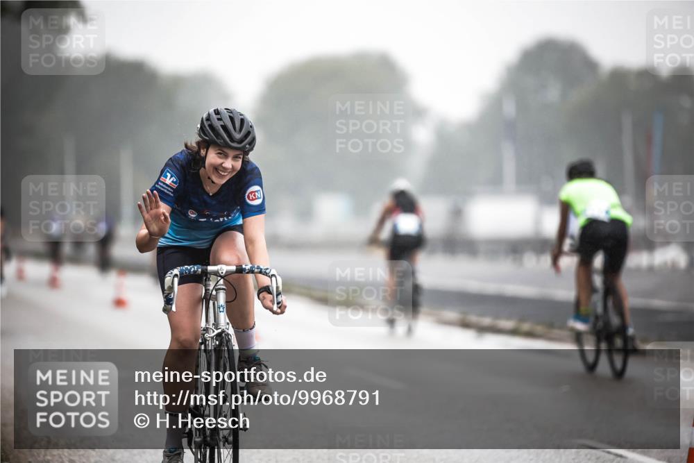 16.08.2026 - KN Förde Triathlon 2026 H.Heesch http://msf.ph/oto/9968791 16.08.2026 09:45:39 Radfahren 114, 143, 145, 182, 250 meine-sportfotos.de