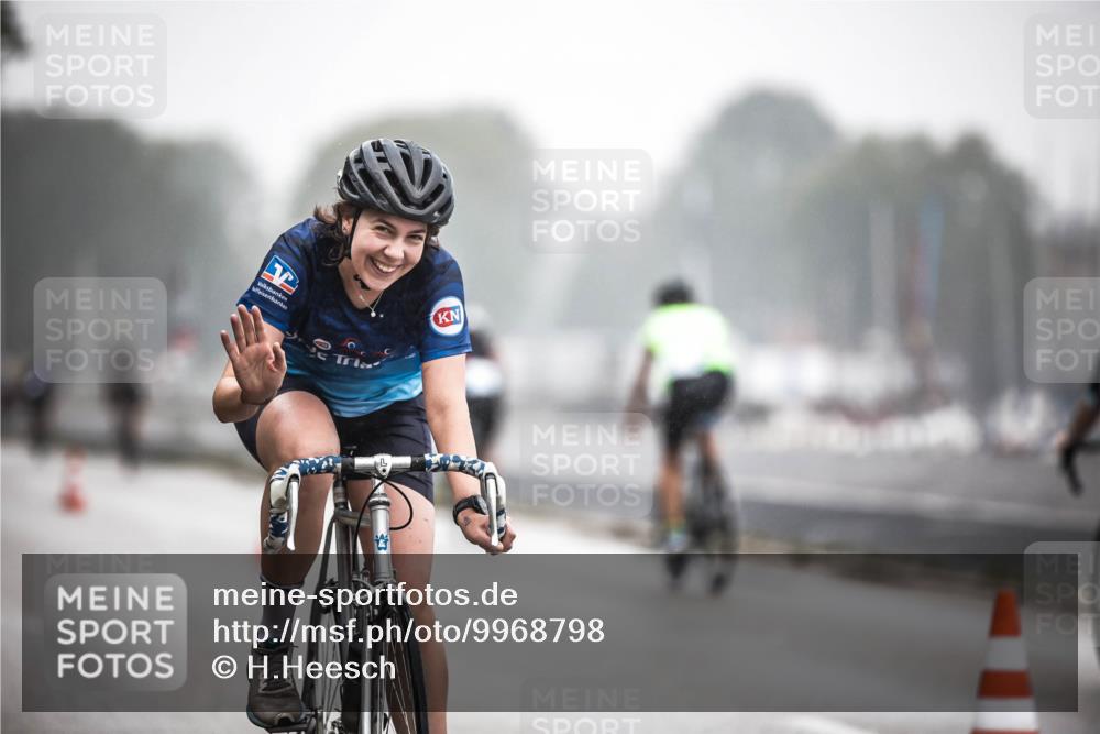 16.08.2026 - KN Förde Triathlon 2026 H.Heesch http://msf.ph/oto/9968798 16.08.2026 09:45:40 Radfahren 114, 143, 145, 147, 153, 182, 250 meine-sportfotos.de