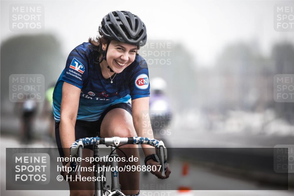 16.08.2026 - KN Förde Triathlon 2026 H.Heesch http://msf.ph/oto/9968807 16.08.2026 09:45:40 Radfahren 114, 143, 145, 147, 153, 182, 250 meine-sportfotos.de