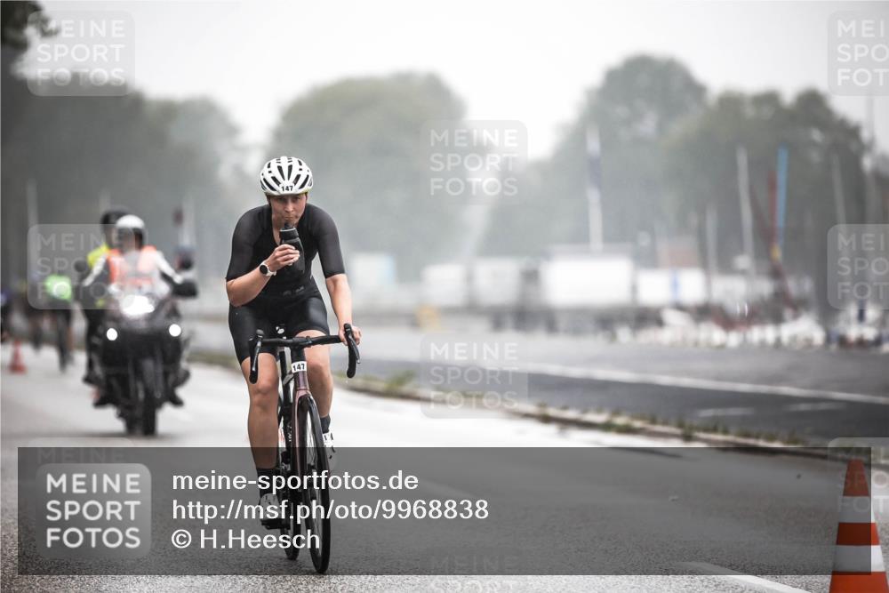 16.08.2026 - KN Förde Triathlon 2026 H.Heesch http://msf.ph/oto/9968838 16.08.2026 09:45:44 Radfahren 114, 145, 147, 153, 158, 162, 222, 224, 250 meine-sportfotos.de