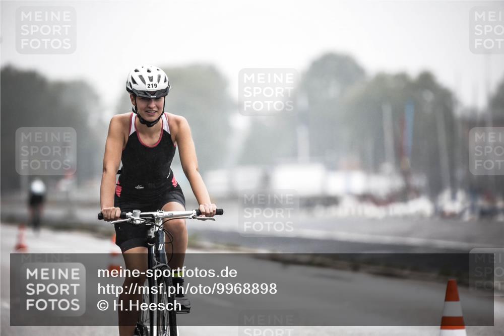 16.08.2026 - KN Förde Triathlon 2026 H.Heesch http://msf.ph/oto/9968898 16.08.2026 09:46:02 Radfahren 175, 195, 219, 223 meine-sportfotos.de