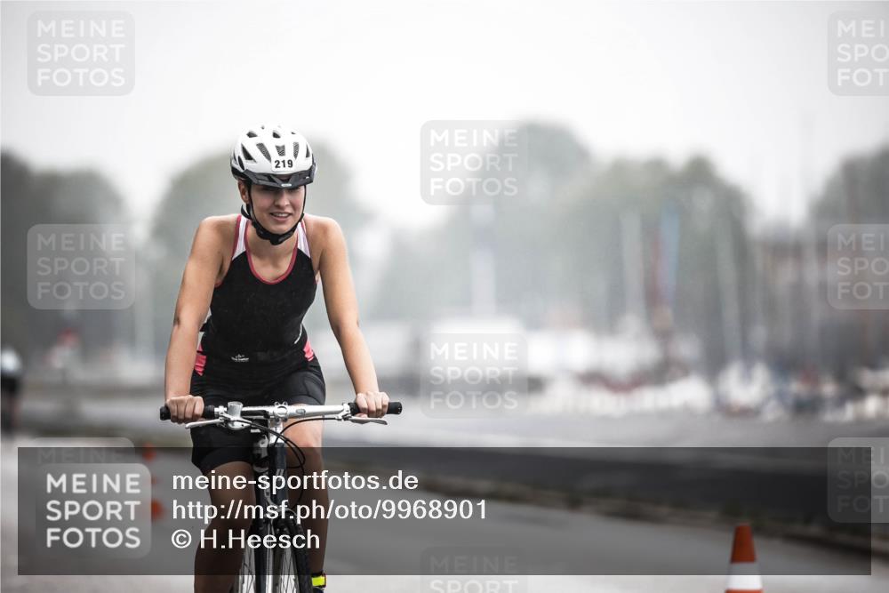 16.08.2026 - KN Förde Triathlon 2026 H.Heesch http://msf.ph/oto/9968901 16.08.2026 09:46:02 Radfahren 175, 195, 219, 223 meine-sportfotos.de