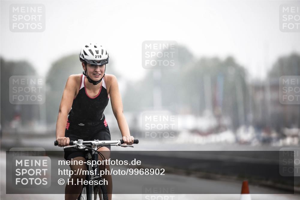16.08.2026 - KN Förde Triathlon 2026 H.Heesch http://msf.ph/oto/9968902 16.08.2026 09:46:02 Radfahren 175, 195, 219, 223 meine-sportfotos.de