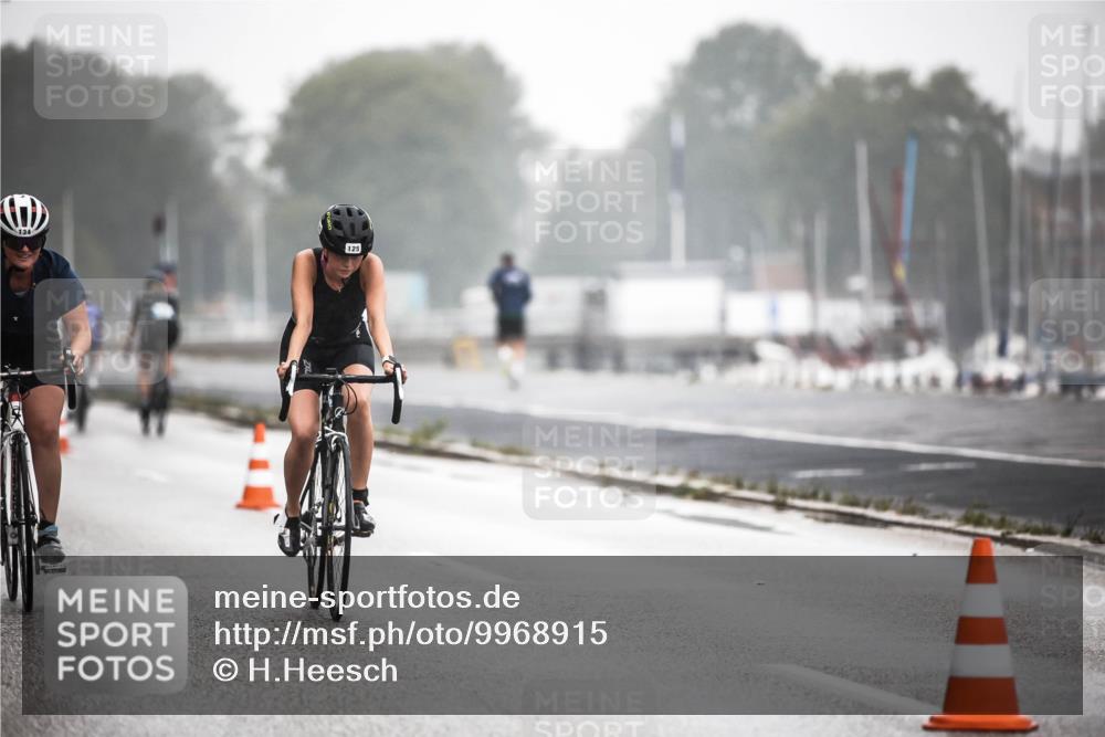 16.08.2026 - KN Förde Triathlon 2026 H.Heesch http://msf.ph/oto/9968915 16.08.2026 09:46:21 Radfahren 125, 134, 135 meine-sportfotos.de