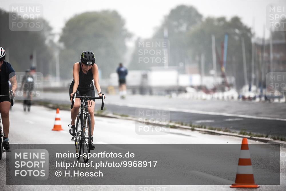 16.08.2026 - KN Förde Triathlon 2026 H.Heesch http://msf.ph/oto/9968917 16.08.2026 09:46:21 Radfahren 125, 134, 135 meine-sportfotos.de