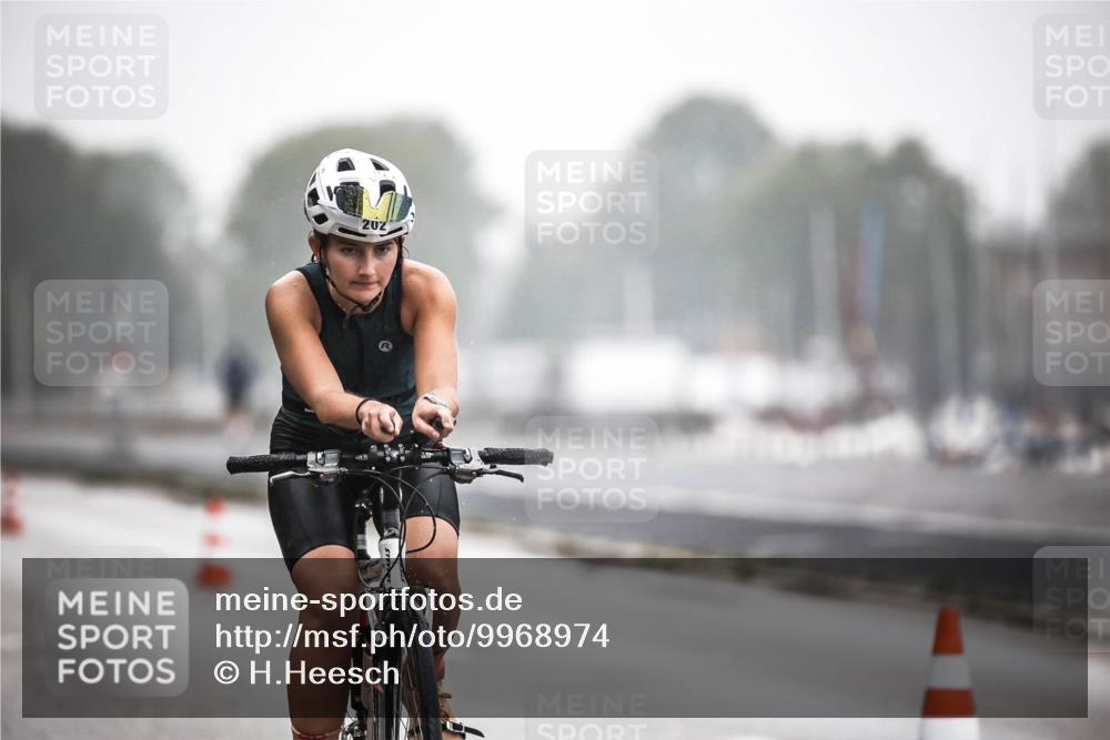 16.08.2026 - KN Förde Triathlon 2026 H.Heesch http://msf.ph/oto/9968974 16.08.2026 09:46:32 Radfahren 109, 150, 198, 202, 216, 255, 258 meine-sportfotos.de