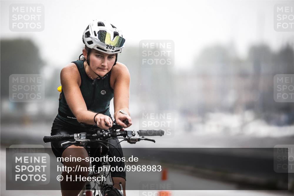 16.08.2026 - KN Förde Triathlon 2026 H.Heesch http://msf.ph/oto/9968983 16.08.2026 09:46:32 Radfahren 109, 150, 198, 202, 216, 255, 258 meine-sportfotos.de
