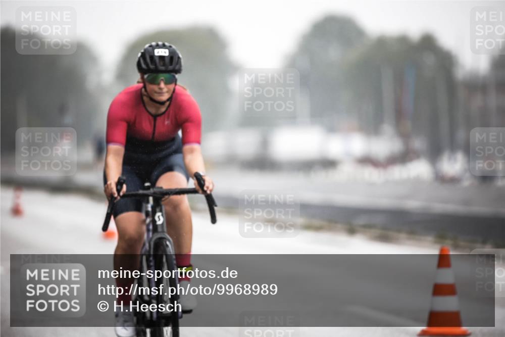 16.08.2026 - KN Förde Triathlon 2026 H.Heesch http://msf.ph/oto/9968989 16.08.2026 09:46:34 Radfahren 109, 198, 202, 216 meine-sportfotos.de