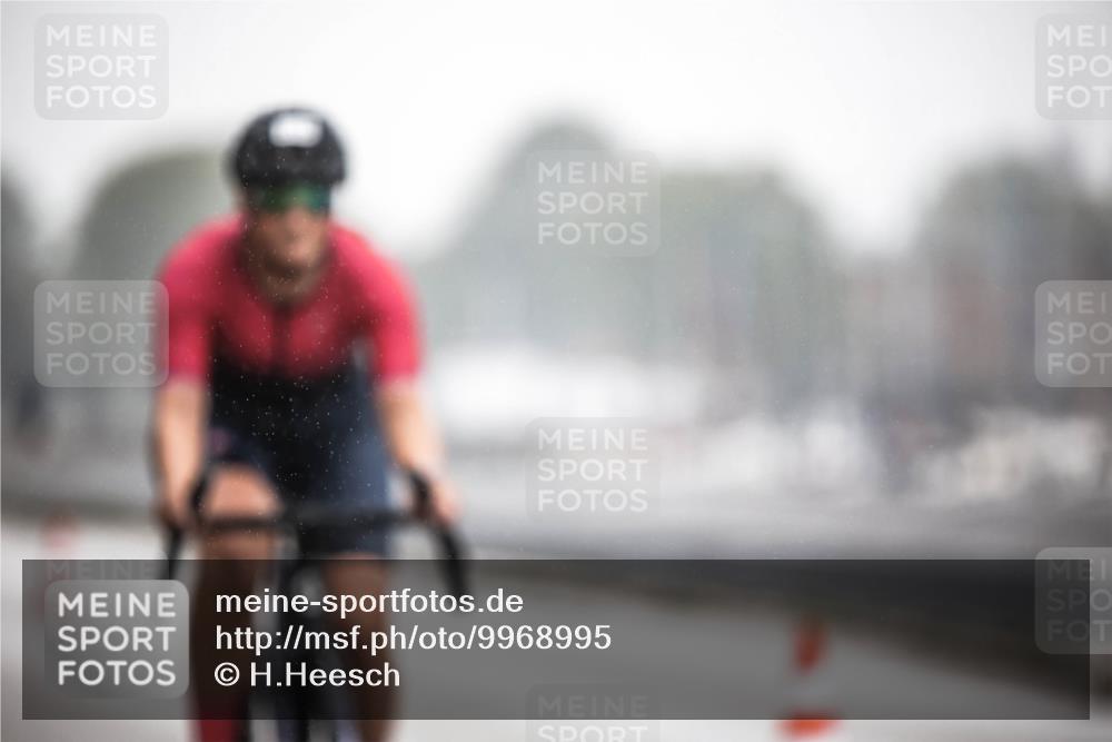16.08.2026 - KN Förde Triathlon 2026 H.Heesch http://msf.ph/oto/9968995 16.08.2026 09:46:35 Radfahren 109, 198, 202, 216, 244, 267 meine-sportfotos.de