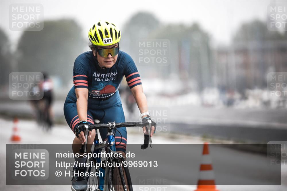 16.08.2026 - KN Förde Triathlon 2026 H.Heesch http://msf.ph/oto/9969013 16.08.2026 09:46:40 Radfahren 244, 247, 267 meine-sportfotos.de
