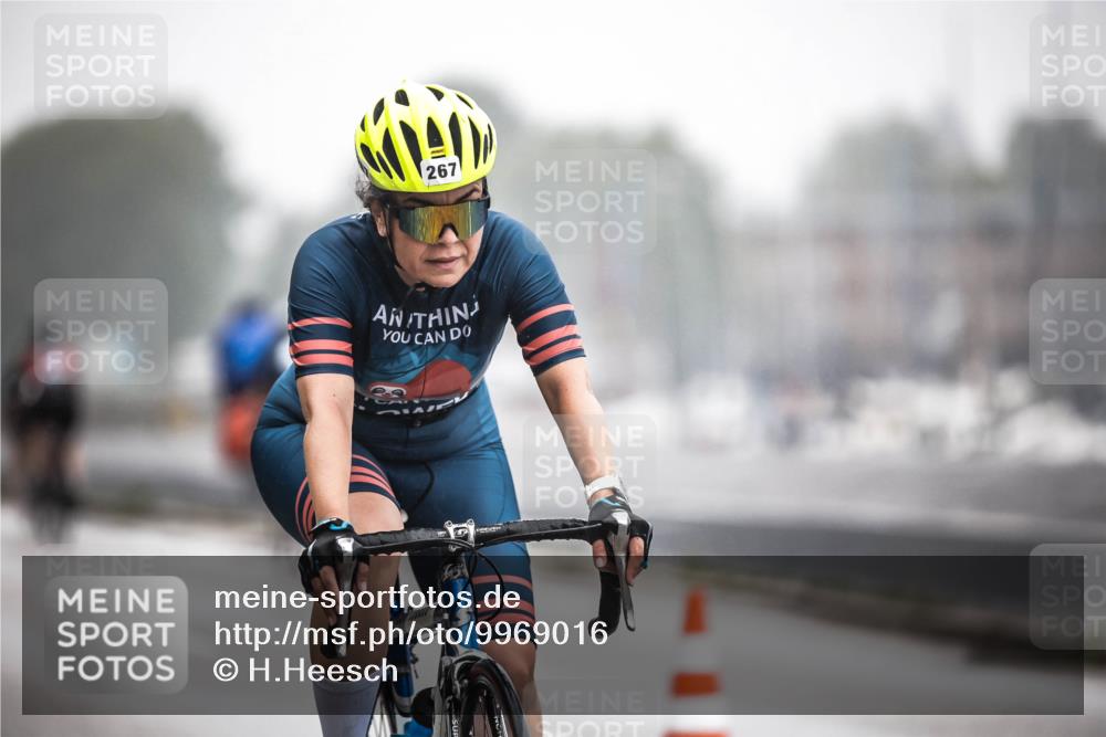 16.08.2026 - KN Förde Triathlon 2026 H.Heesch http://msf.ph/oto/9969016 16.08.2026 09:46:40 Radfahren 244, 247, 267 meine-sportfotos.de
