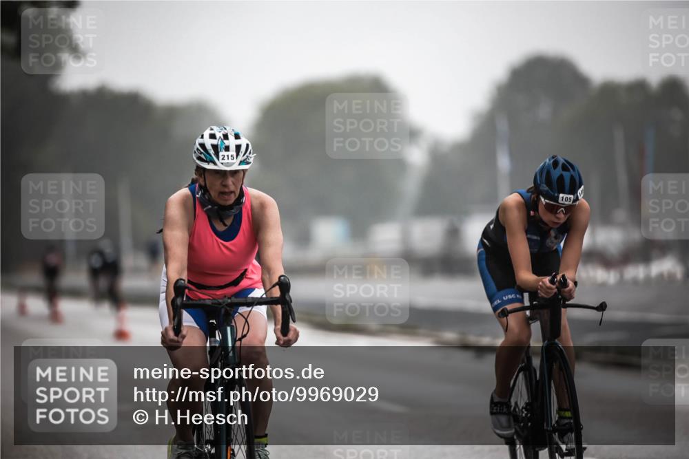 16.08.2026 - KN Förde Triathlon 2026 H.Heesch http://msf.ph/oto/9969029 16.08.2026 09:46:45 Radfahren 215, 236, 247, 265 meine-sportfotos.de