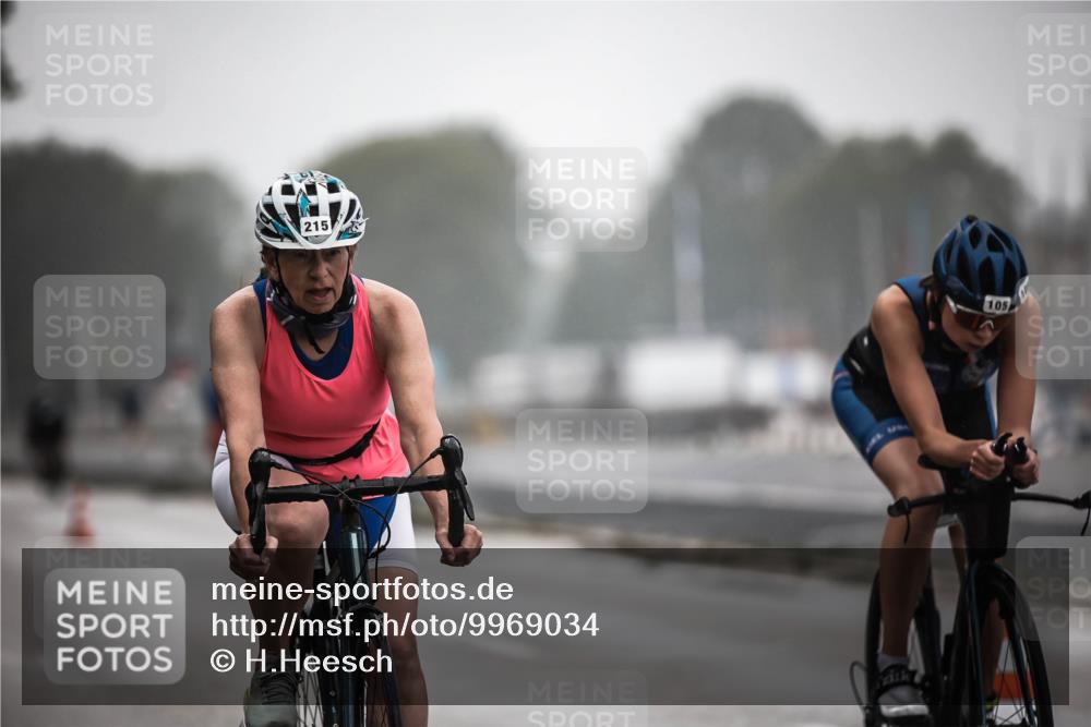 16.08.2026 - KN Förde Triathlon 2026 H.Heesch http://msf.ph/oto/9969034 16.08.2026 09:46:46 Radfahren 187, 215, 236, 247, 265 meine-sportfotos.de