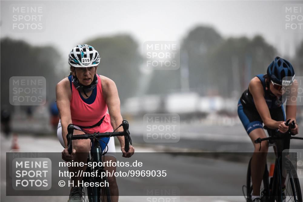 16.08.2026 - KN Förde Triathlon 2026 H.Heesch http://msf.ph/oto/9969035 16.08.2026 09:46:46 Radfahren 187, 215, 236, 247, 265 meine-sportfotos.de