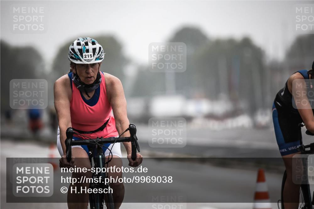 16.08.2026 - KN Förde Triathlon 2026 H.Heesch http://msf.ph/oto/9969038 16.08.2026 09:46:46 Radfahren 187, 215, 236, 247, 265 meine-sportfotos.de