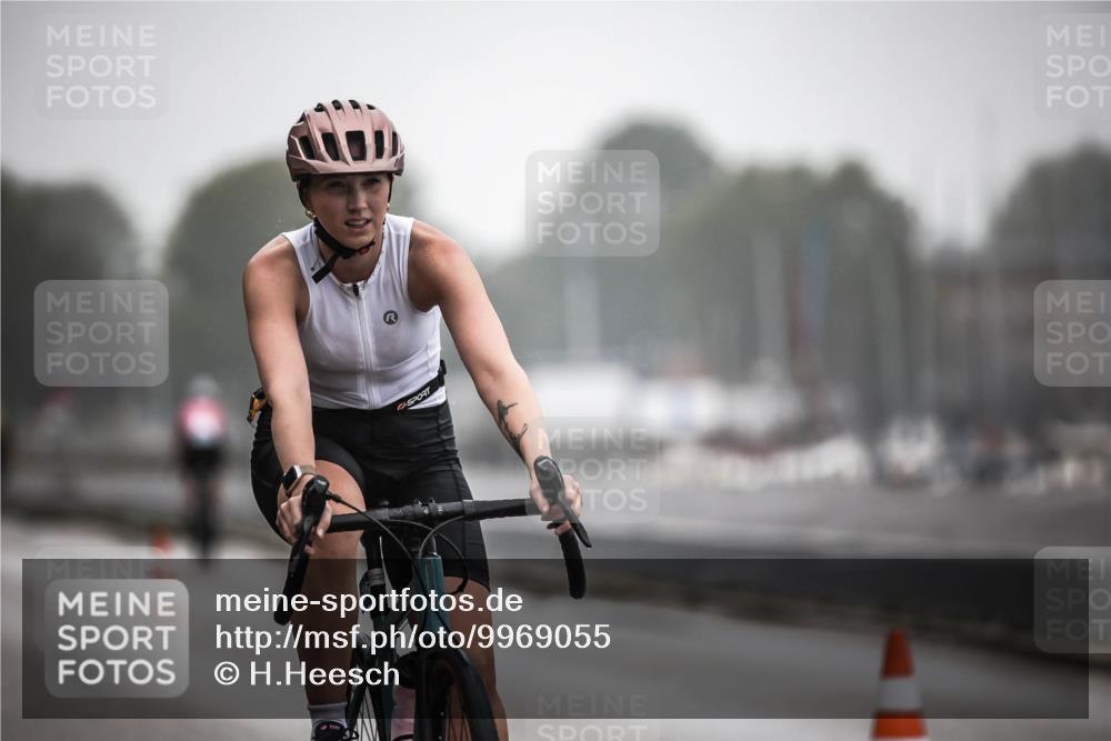 16.08.2026 - KN Förde Triathlon 2026 H.Heesch http://msf.ph/oto/9969055 16.08.2026 09:46:51 Radfahren 161, 164, 187, 189, 236, 251, 262, 265 meine-sportfotos.de