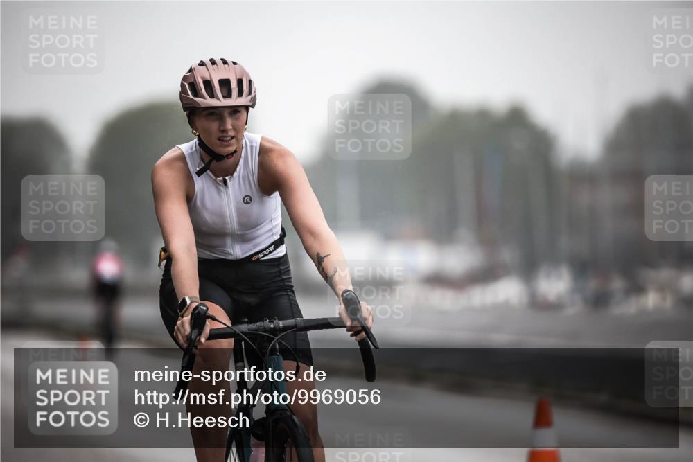 16.08.2026 - KN Förde Triathlon 2026 H.Heesch http://msf.ph/oto/9969056 16.08.2026 09:46:51 Radfahren 161, 164, 187, 189, 236, 251, 262, 265 meine-sportfotos.de