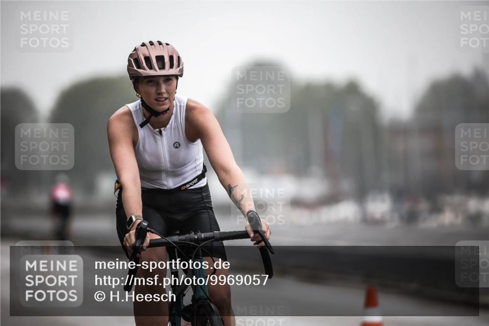 16.08.2026 - KN Förde Triathlon 2026 H.Heesch http://msf.ph/oto/9969057 16.08.2026 09:46:51 Radfahren 161, 164, 187, 189, 236, 251, 262, 265 meine-sportfotos.de