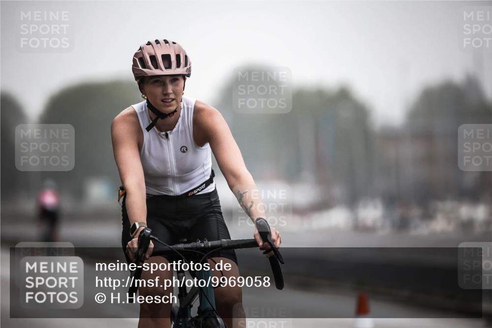 16.08.2026 - KN Förde Triathlon 2026 H.Heesch http://msf.ph/oto/9969058 16.08.2026 09:46:52 Radfahren 161, 164, 187, 189, 192, 236, 251, 262, 265 meine-sportfotos.de