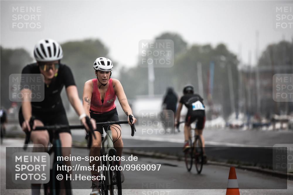 16.08.2026 - KN Förde Triathlon 2026 H.Heesch http://msf.ph/oto/9969097 16.08.2026 09:47:01 Radfahren 131, 166, 170, 178, 805 meine-sportfotos.de