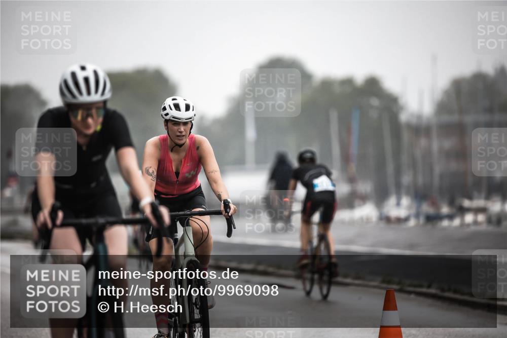 16.08.2026 - KN Förde Triathlon 2026 H.Heesch http://msf.ph/oto/9969098 16.08.2026 09:47:01 Radfahren 131, 166, 170, 178, 805 meine-sportfotos.de