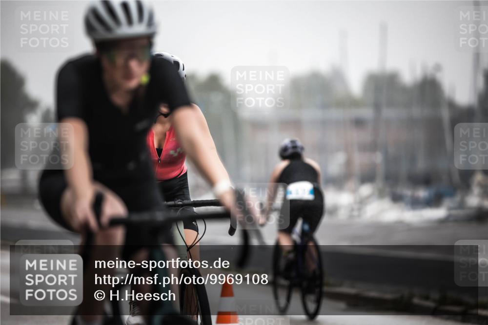 16.08.2026 - KN Förde Triathlon 2026 H.Heesch http://msf.ph/oto/9969108 16.08.2026 09:47:02 Radfahren 119, 131, 166, 805 meine-sportfotos.de