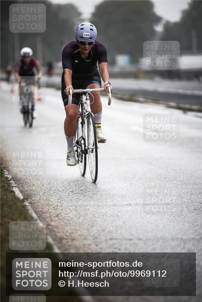 16.08.2026 - KN Förde Triathlon 2026 H.Heesch http://msf.ph/oto/9969112 16.08.2026 09:47:23 Radfahren 138, 248, 254 meine-sportfotos.de