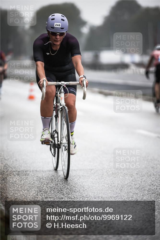 16.08.2026 - KN Förde Triathlon 2026 H.Heesch http://msf.ph/oto/9969122 16.08.2026 09:47:23 Radfahren 138, 248, 254 meine-sportfotos.de