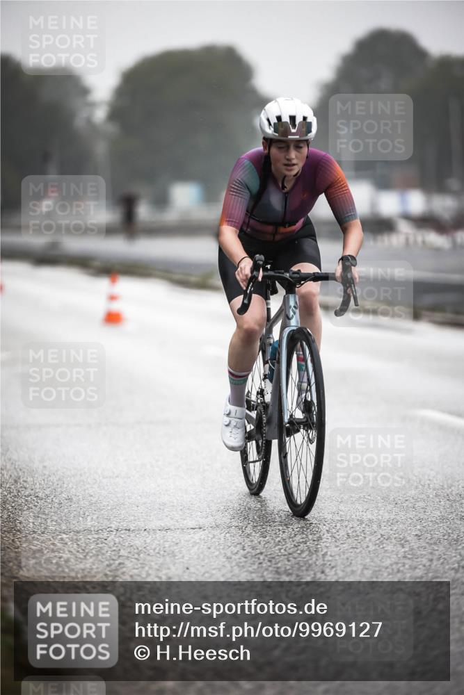 16.08.2026 - KN Förde Triathlon 2026 H.Heesch http://msf.ph/oto/9969127 16.08.2026 09:47:25 Radfahren 138, 228, 248, 254 meine-sportfotos.de