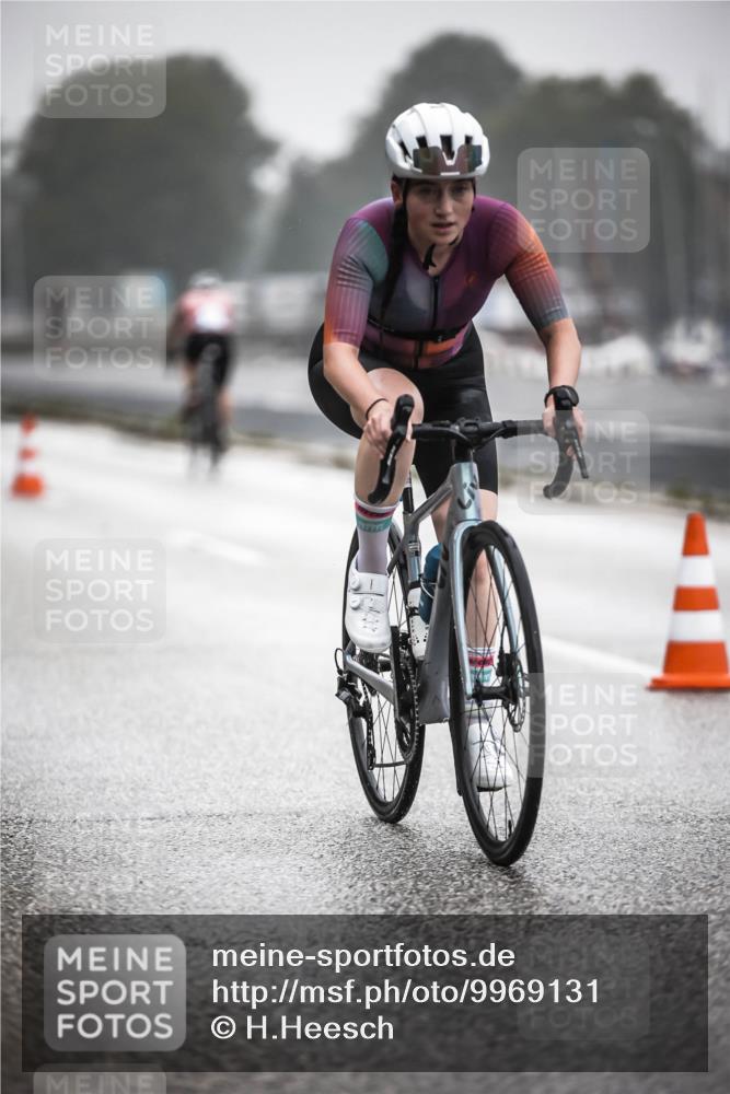 16.08.2026 - KN Förde Triathlon 2026 H.Heesch http://msf.ph/oto/9969131 16.08.2026 09:47:25 Radfahren 138, 228, 248, 254 meine-sportfotos.de