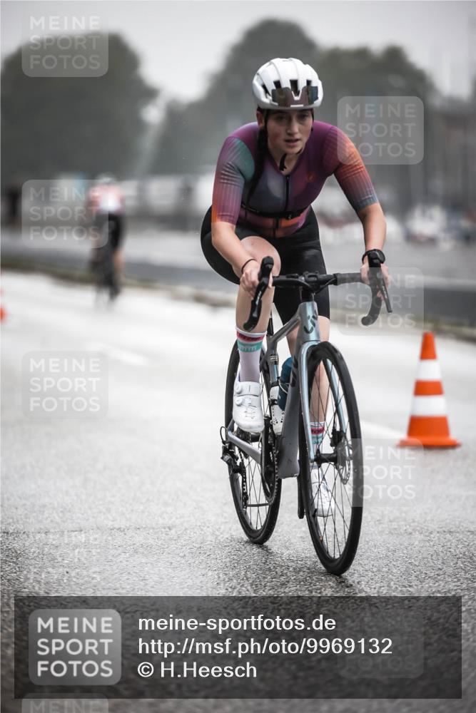 16.08.2026 - KN Förde Triathlon 2026 H.Heesch http://msf.ph/oto/9969132 16.08.2026 09:47:25 Radfahren 138, 228, 248, 254 meine-sportfotos.de