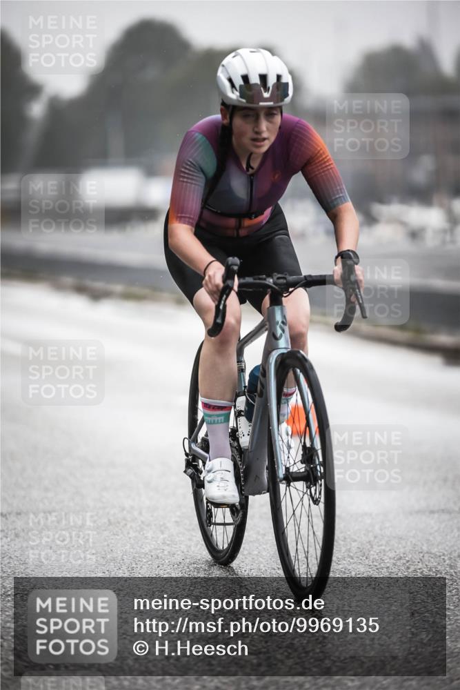 16.08.2026 - KN Förde Triathlon 2026 H.Heesch http://msf.ph/oto/9969135 16.08.2026 09:47:25 Radfahren 138, 228, 248, 254 meine-sportfotos.de