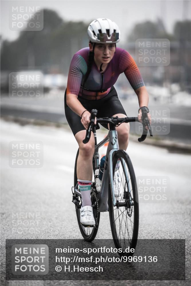 16.08.2026 - KN Förde Triathlon 2026 H.Heesch http://msf.ph/oto/9969136 16.08.2026 09:47:25 Radfahren 138, 228, 248, 254 meine-sportfotos.de