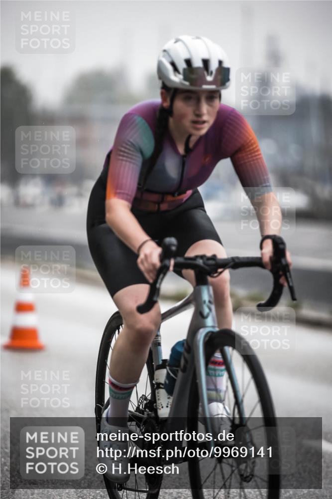 16.08.2026 - KN Förde Triathlon 2026 H.Heesch http://msf.ph/oto/9969141 16.08.2026 09:47:25 Radfahren 138, 228, 248, 254 meine-sportfotos.de